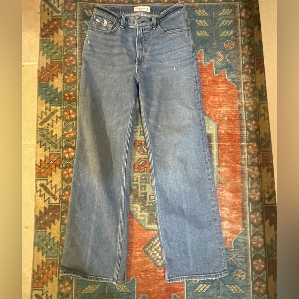 Abercrombie & Fitch 90s Relaxed High Rise Jean